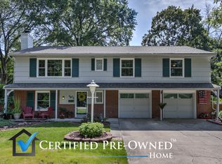 4805 NE Chouteau Dr, Kansas City, MO 64119
