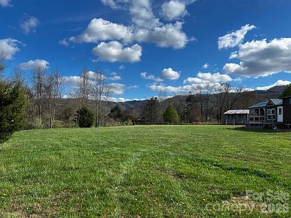 2nd image of 137 Cowboy Ln