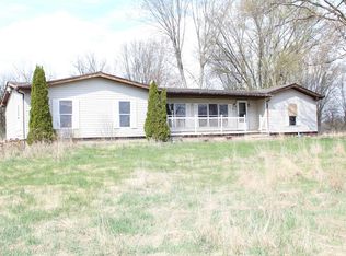 3541 Morton Rd, Stockbridge, MI 49285