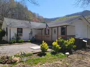 179 Jonathan Creek Rd, Waynesville, NC 28785