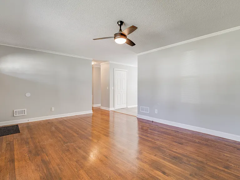 7712 Burdell Dr — Photo 5