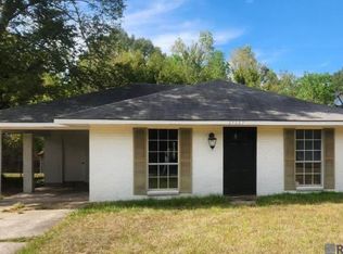 25667 Rosedown Dr, Denham Springs, LA 70726