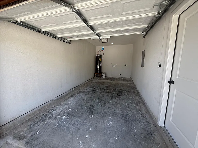 9508 Quaker Ct #B — Photo 17