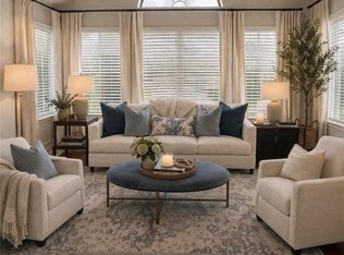 18 Carnoustie Trl, Greensboro, NC 27407