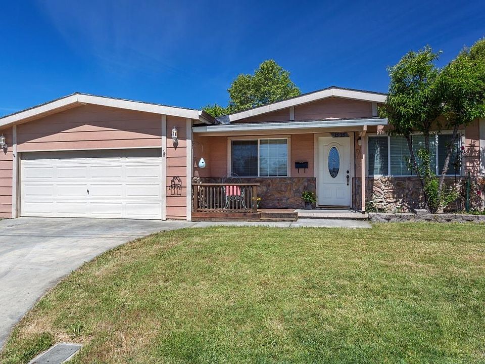 1st image of 1525 Joan Dr