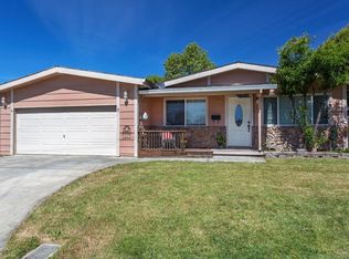 1525 Joan Dr, Petaluma, CA 94954
