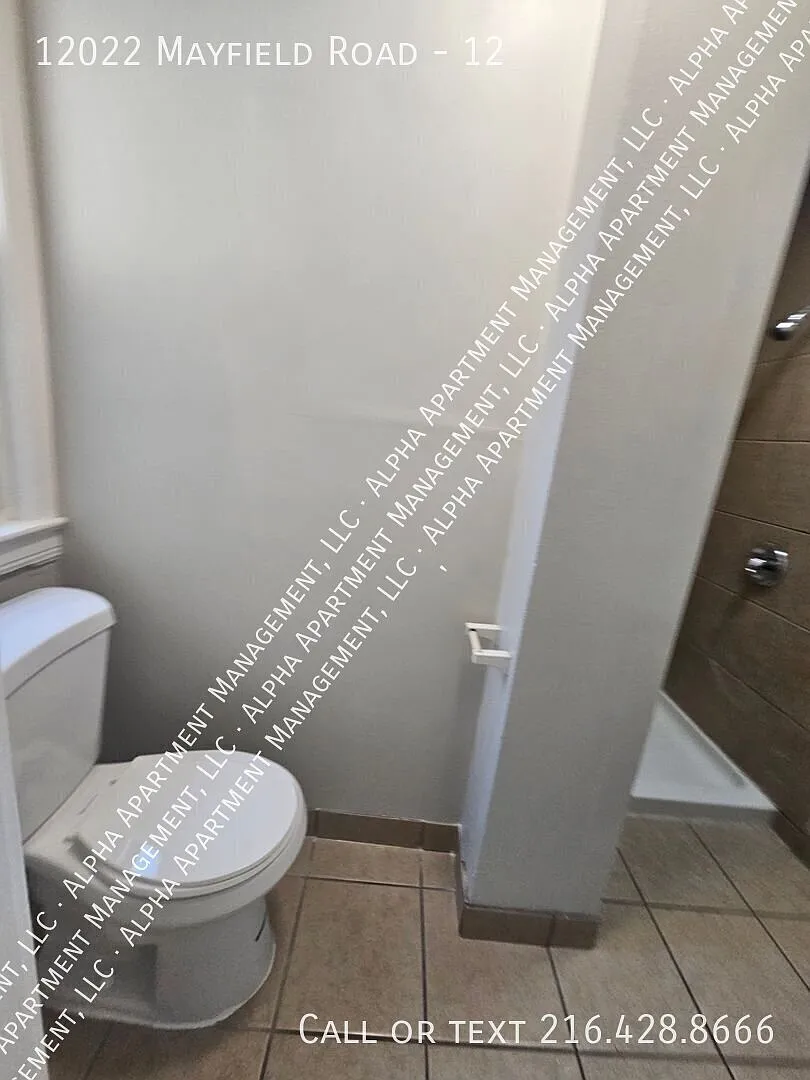 Gorgeous 2bd/1ba In The Heart of Little Italy! — Photo 3