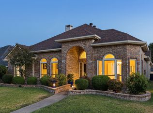 1008 E Grubb Dr, Mesquite, TX 75149