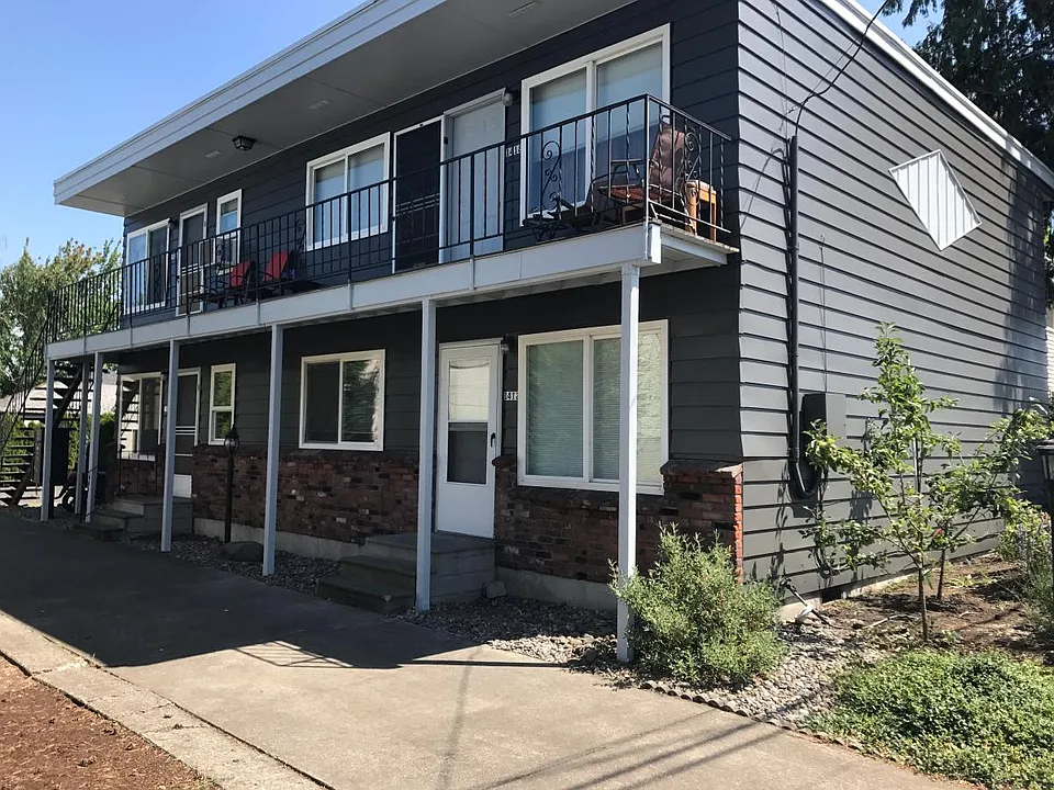 1418 NE 60th Ave