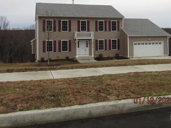 31 Warm Earth Road, Naugatuck, CT 06770