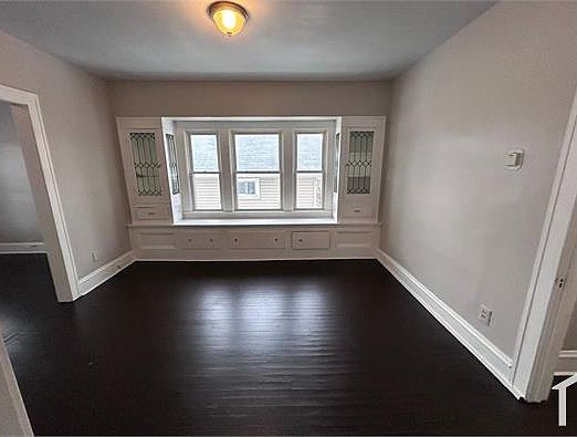 4th image of 2200 W 104th St Unit 2
