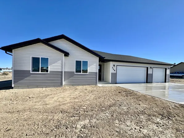 468 Rawlings Dr, Spring Creek, NV 89815