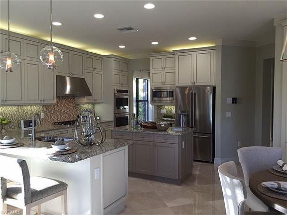 4th image of 4025 Thistle Creek Ct