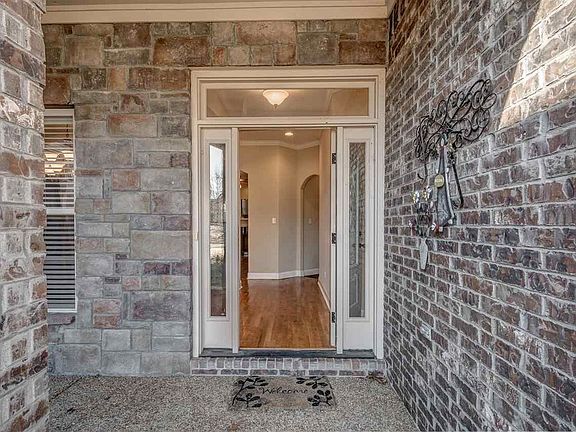 2nd image of 190 Burton Place Dr