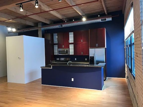 5th image of 533 Columbia Ave APT 252