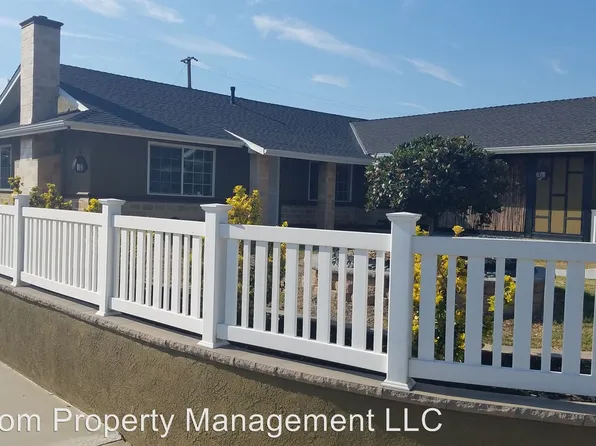 23861 Palmek Cir, Lake Forest, CA 92630