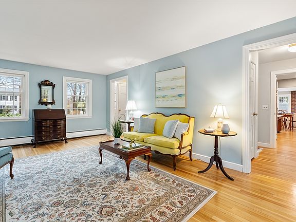 5th image of 41 Old Coach Rd