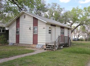 205 W 4th St, Hays, KS 67601