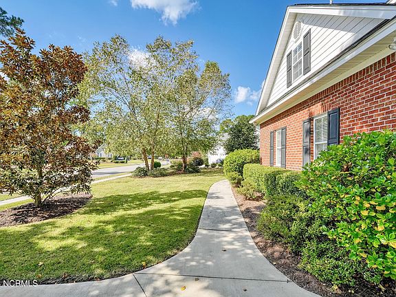 5th image of 1011 Bradbury Court