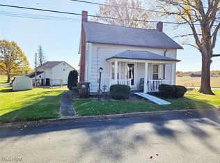 2319 Columbiana Rd, New Springfield, OH 44443