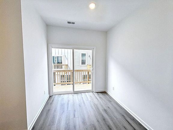 5th image of 4138 Tillie Cir