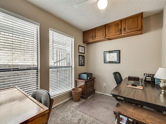 5th image of 2137 Country Villa Dr