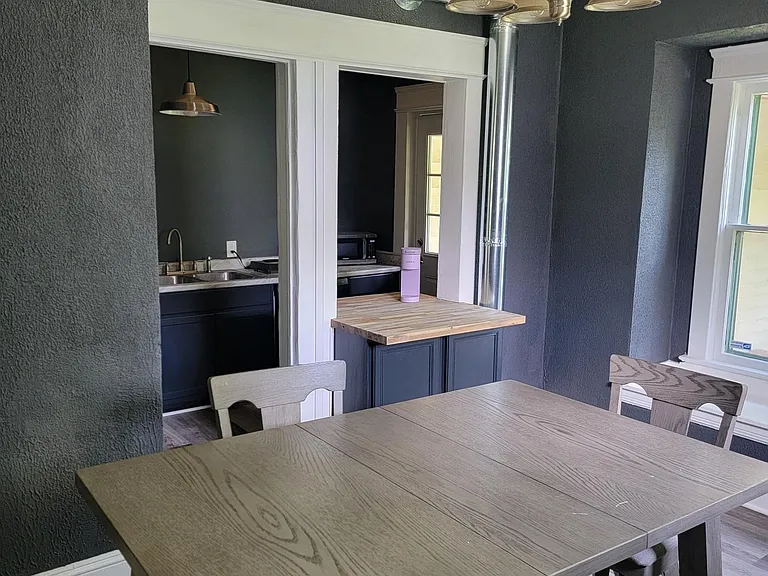 10721 Amor Ave — Photo 3