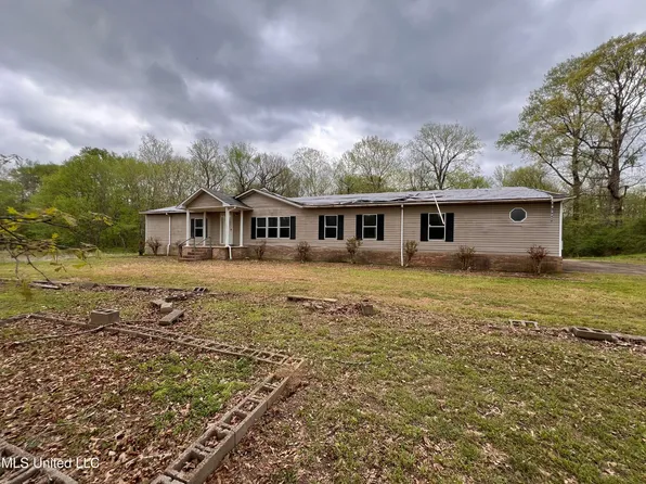 1720 Highway 433 N, Benton, MS 39039