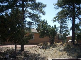 2814 Markham Rd, Overgaard, AZ 85933