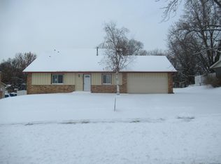 6567 133rd St W, Apple Valley, MN 55124