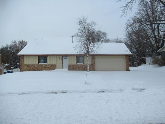 6567 133rd St W, Apple Valley, MN 55124