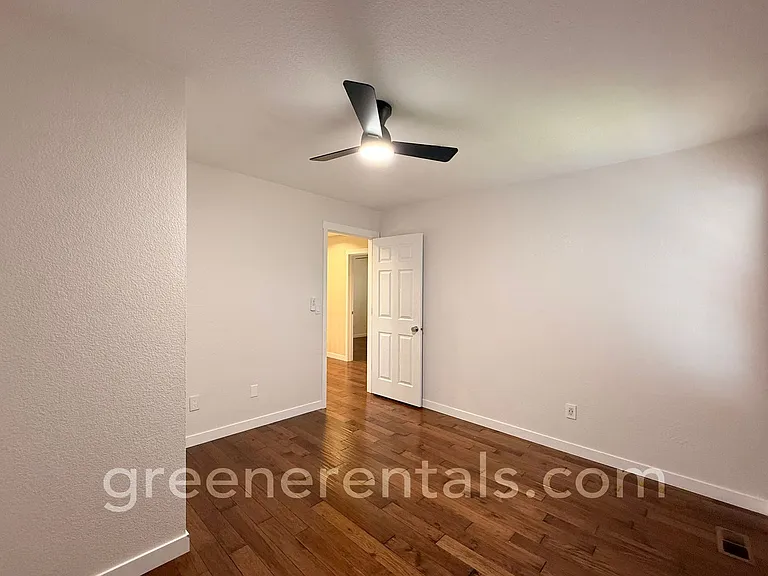 1206 Tabitha Ct NW — Photo 28