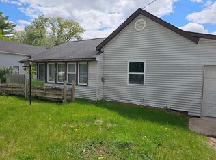 202 W 1st St, Marion, MI 49665