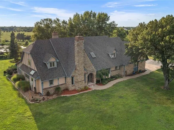 21898 Sunflower Rd, Edgerton, KS 66021