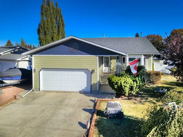 2006 W 25th Ave, Bowden, AB T0M 0K0