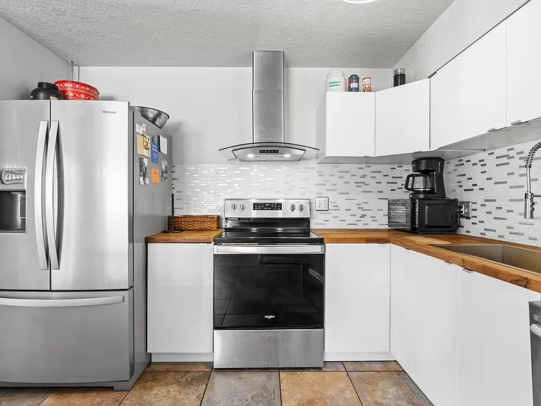 10437 Cirimoya Ln — Photo 16