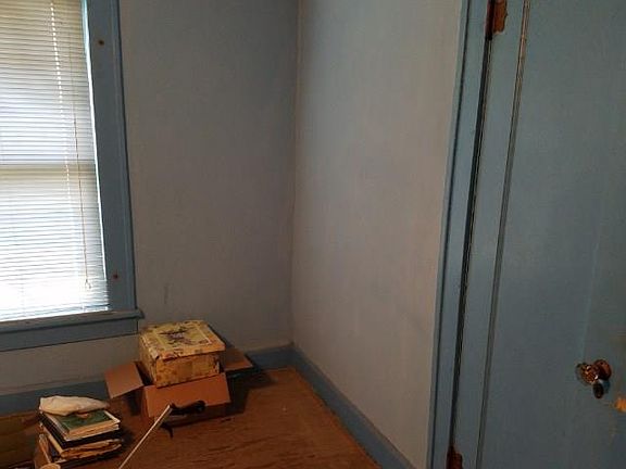 5th image of 1111 Elmwood Ave