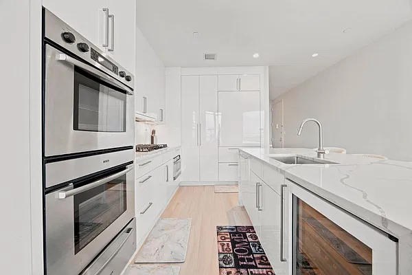 Kitchen, photo 2
