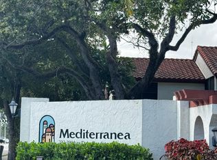 333 Ives Dairy Rd APT 2, Miami, FL 33179