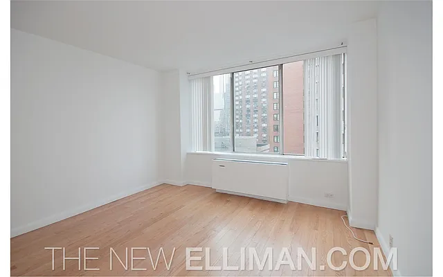 Rented by Douglas Elliman | media 8