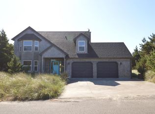 5845 Neptune Dr, Pacific City, OR