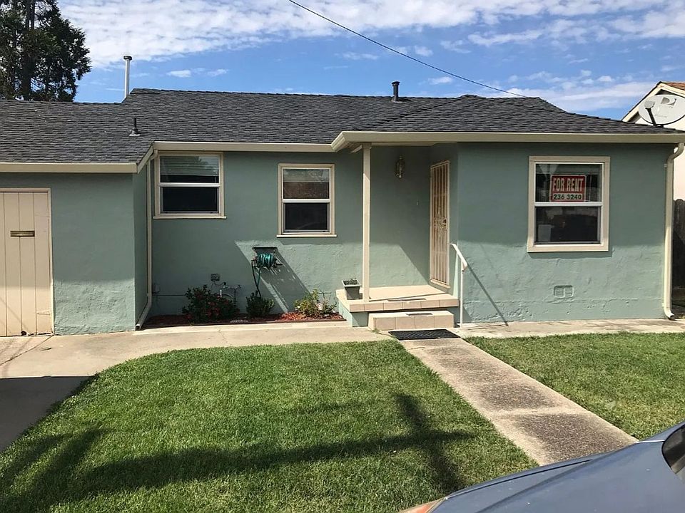 1st image of 2423 Clare St