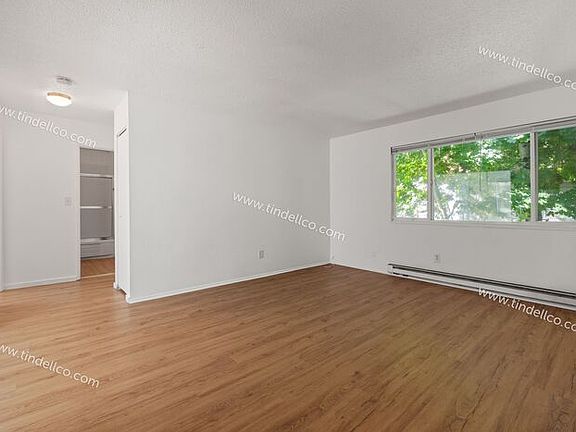 4th image of 6321 N Lombard St APT 3