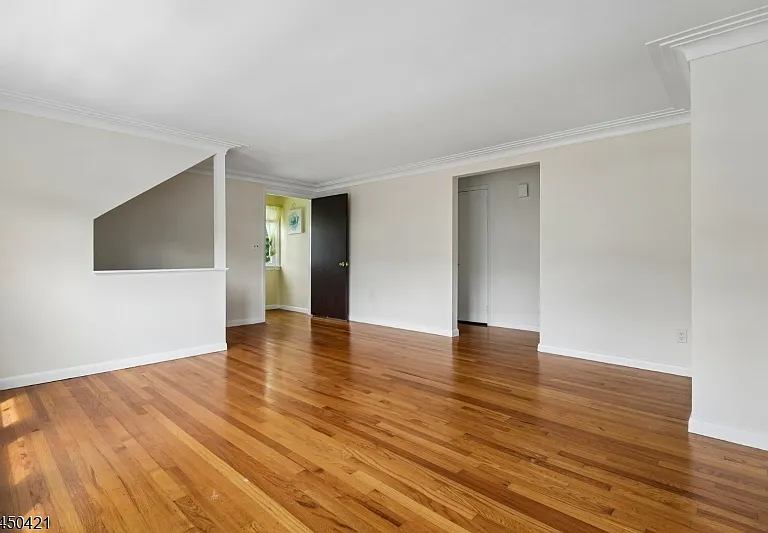 416 S Valley Rd #2 — Photo 4
