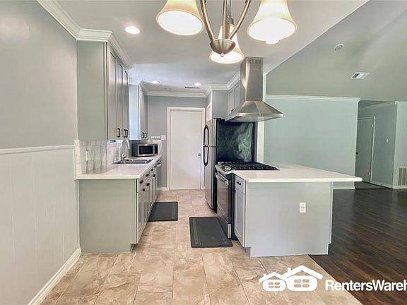 5th image of 10702 Glenfield Ct