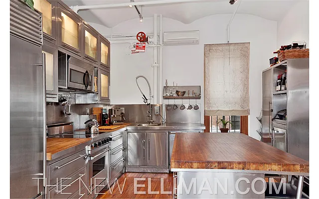 Rented by Douglas Elliman | media 25