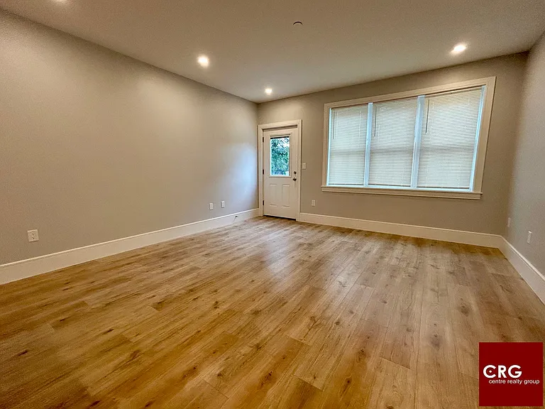 124 Kenrick St #U7 — Photo 4