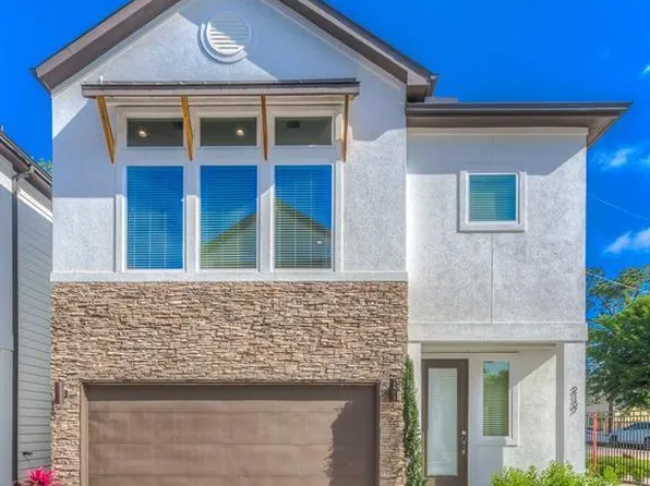 2149 Hoskins Dr, Houston, TX 77080