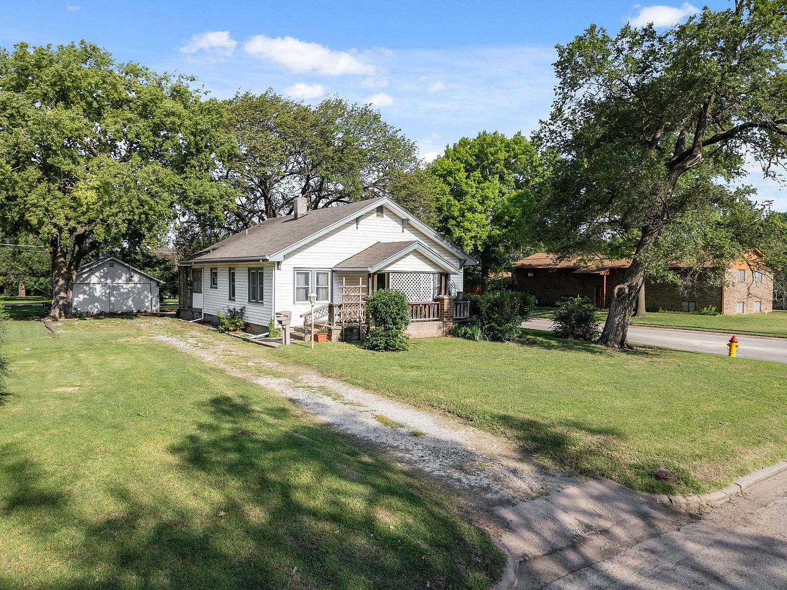 1428 N Washington Ave, Wellington, KS 67152 MLS 627826 Zillow