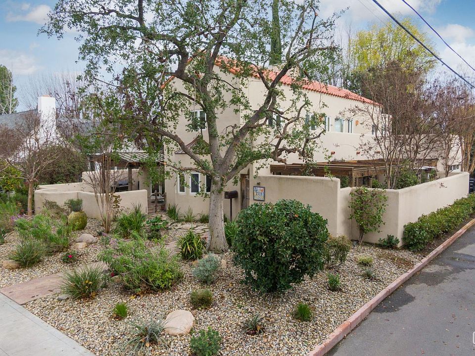 2118 Cedar St, Bakersfield, CA 93301 | MLS #202600112 | Zillow